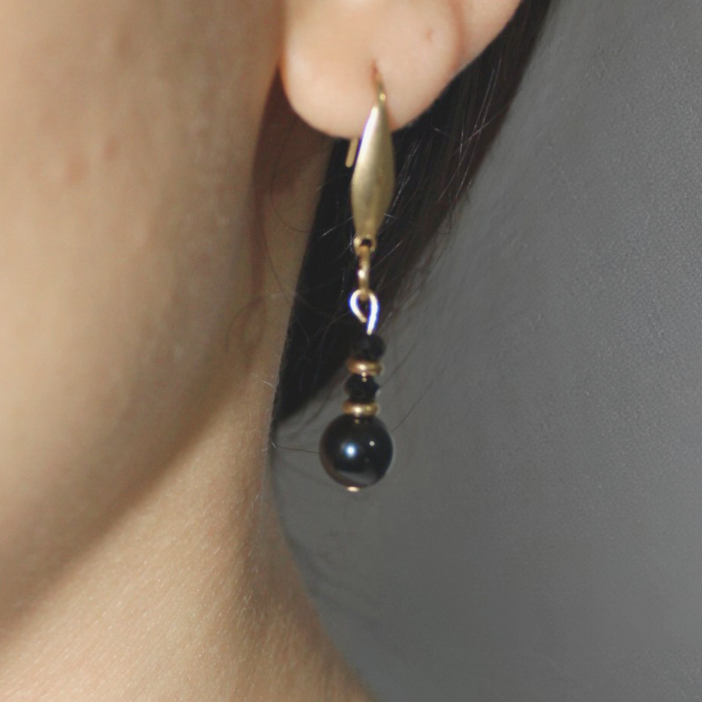 pendientes Noir