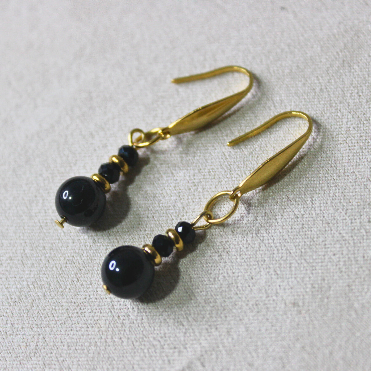 pendientes Noir